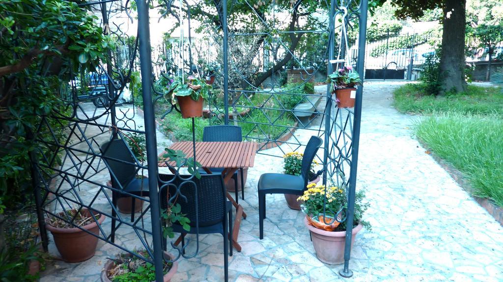 Un Giardino A Due Passi Dal Mare Appartement La Spezia Kamer foto